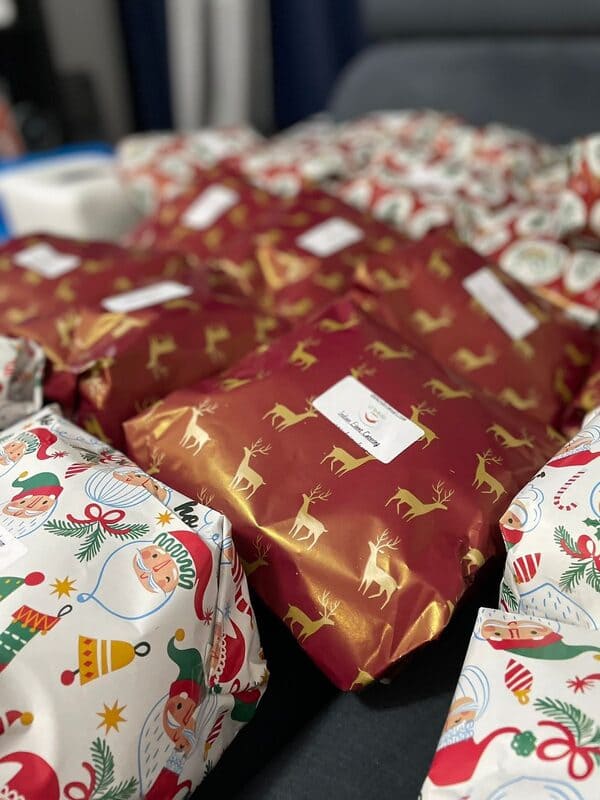 The Christmas Project (21)